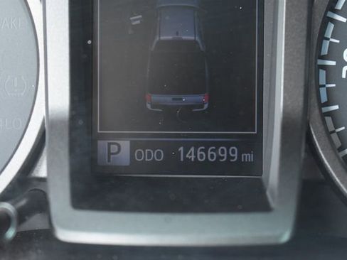 Used 2018 Toyota Tacoma TRD Off-Road AWD/4WD image 24