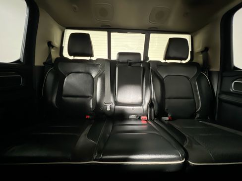 Used 2019 RAM 1500 Laramie image 32