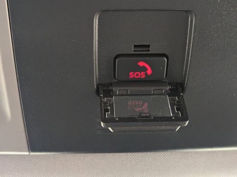 Used 2023 Toyota Camry LE image 22