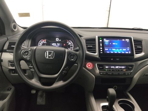 Used 2016 Honda Pilot EX image 22