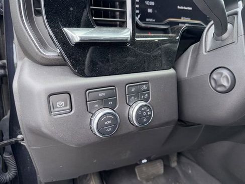 Used 2025 GMC Sierra 1500 SLT w/ SLT Premium Package AWD/4WD image 25