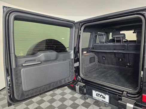Used 2024 Mercedes-Benz G 63 AMG G 63 AMG image 18