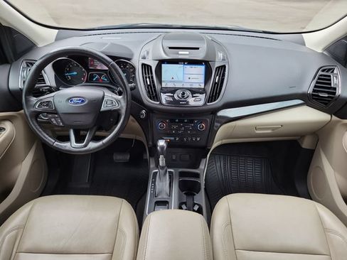 Used 2017 Ford Escape Titanium w/ Equipment Group 301A AWD/4WD image 9
