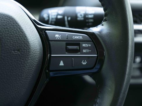 Used 2024 Honda HR-V EX-L image 21