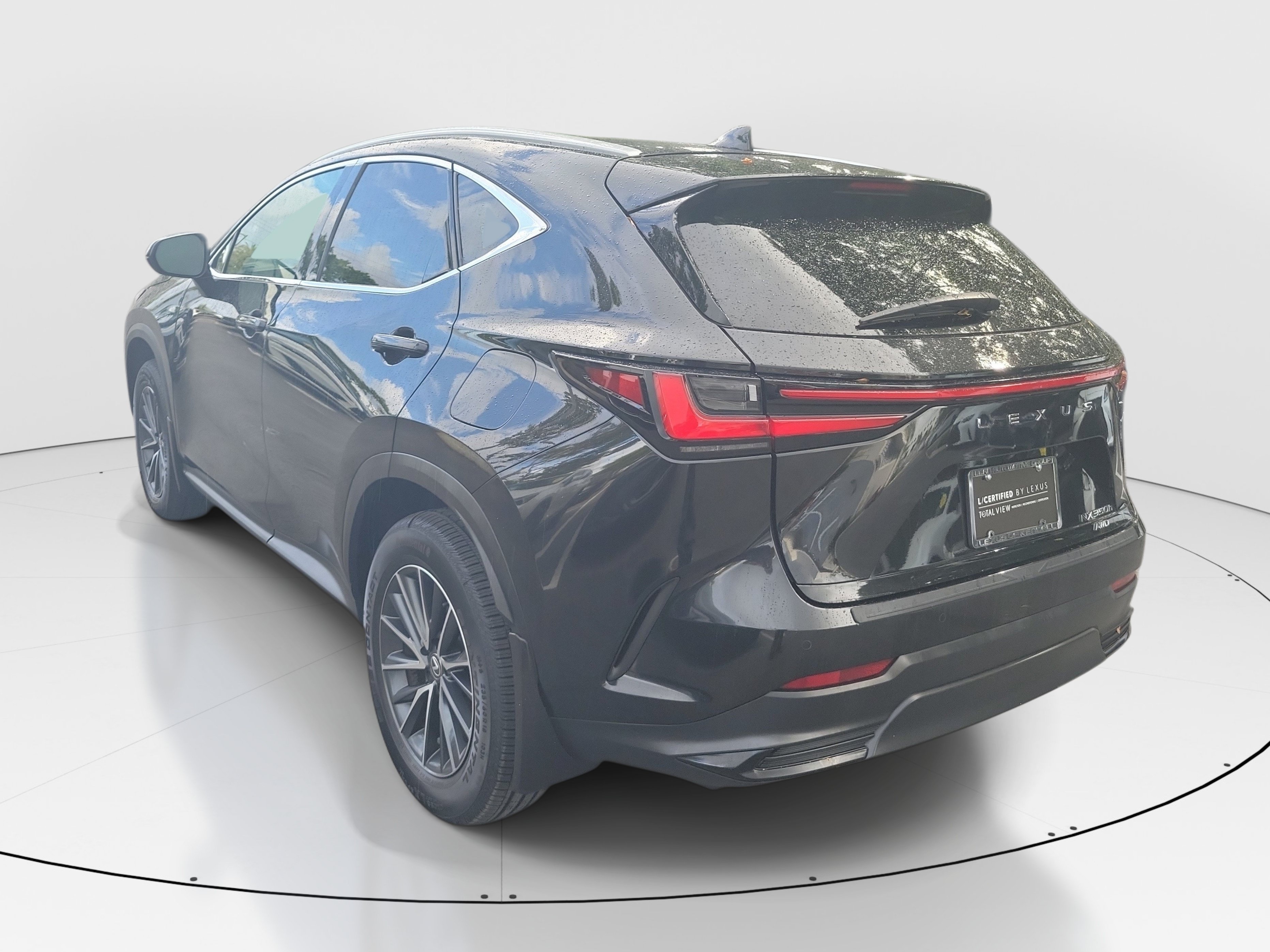 Used 2025 Lexus NX 350h AWD w/ Accessory Package (K3) image 4