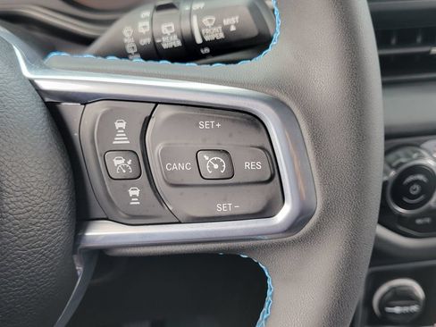 Used 2024 Jeep Wrangler High Altitude AWD/4WD image 6