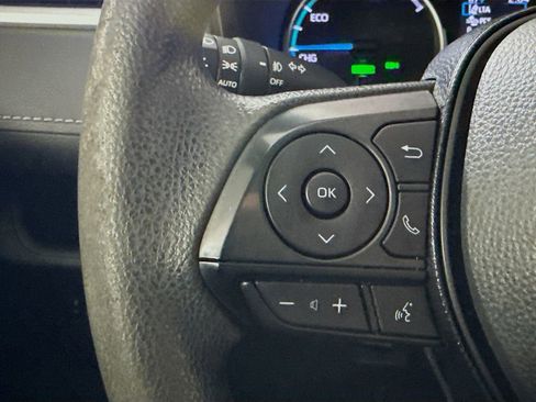 Used 2020 Toyota RAV4 XLE w/ All Weather Liner Package AWD/4WD image 11