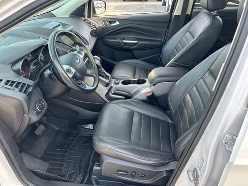 Used 2016 Ford Escape SE w/ SE Leather Comfort Package AWD/4WD image 7