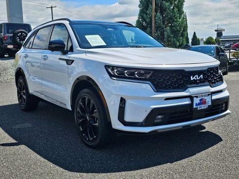 Used 2023 Kia Sorento SX AWD/4WD image 1
