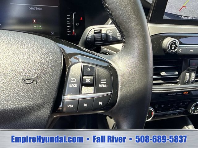Used 2024 Ford Escape Active AWD/4WD image 30