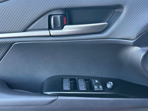 Certified 2026 Toyota Camry Hybrid FWD image 11