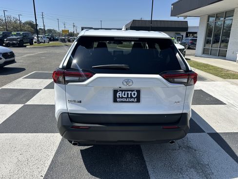 Used 2023 Toyota RAV4 LE image 4