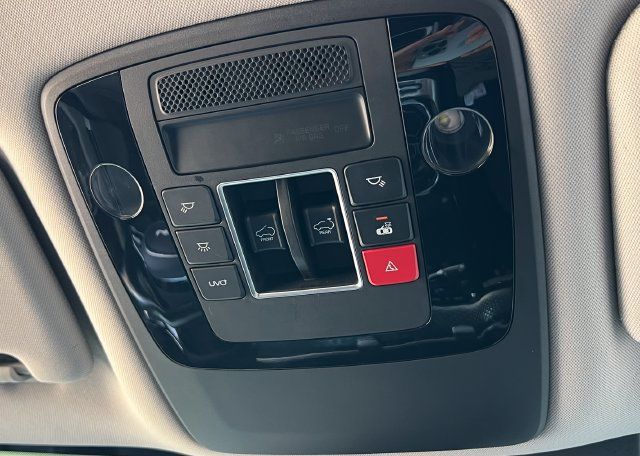 Used 2022 Kia Carnival SX Prestige FWD image 48