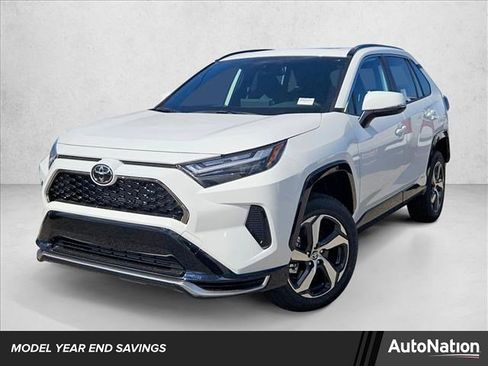 New 2025 Toyota RAV4 SE image 1