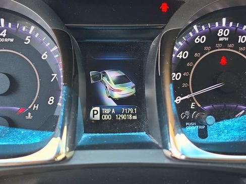 Used 2013 Toyota Avalon XLE Premium FWD image 20