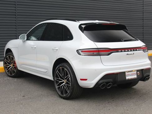 New 2026 Porsche Macan S image 3