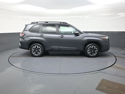New 2026 Subaru Forester Premium image 2