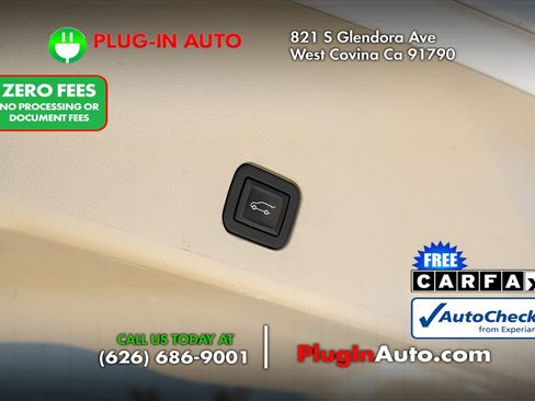 Used 2016 Cadillac SRX Luxury w/ Driver Awareness Package FWD image 12