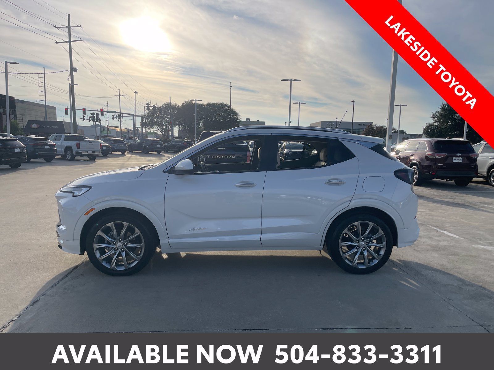 Used 2025 Buick Encore GX Avenir w/ Avenir Convenience Package FWD image 2