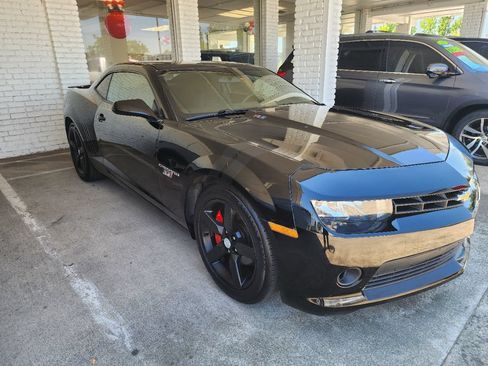 Used 2015 Chevrolet Camaro LS RWD image 4