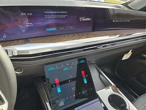 New 2026 Cadillac Escalade Platinum Sport image 29