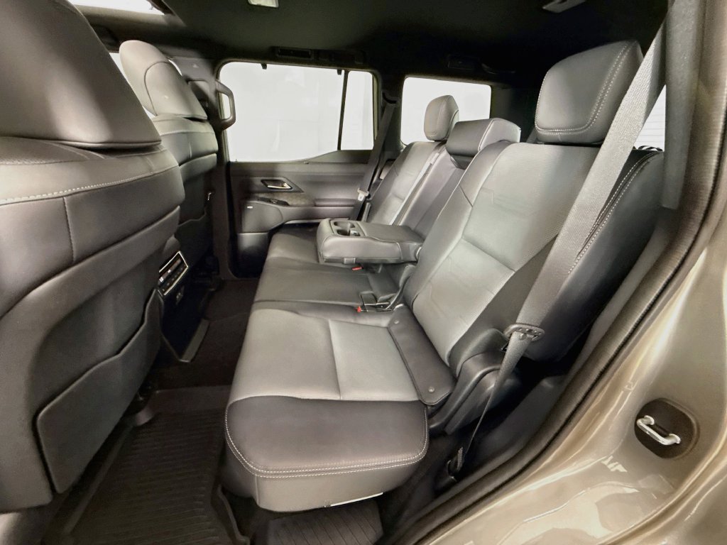 Certified 2024 Lexus GX 550 w/ Accessory Package (Z1) AWD/4WD image 26