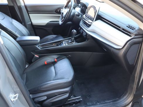 Used 2022 Jeep Compass Limited AWD/4WD image 16