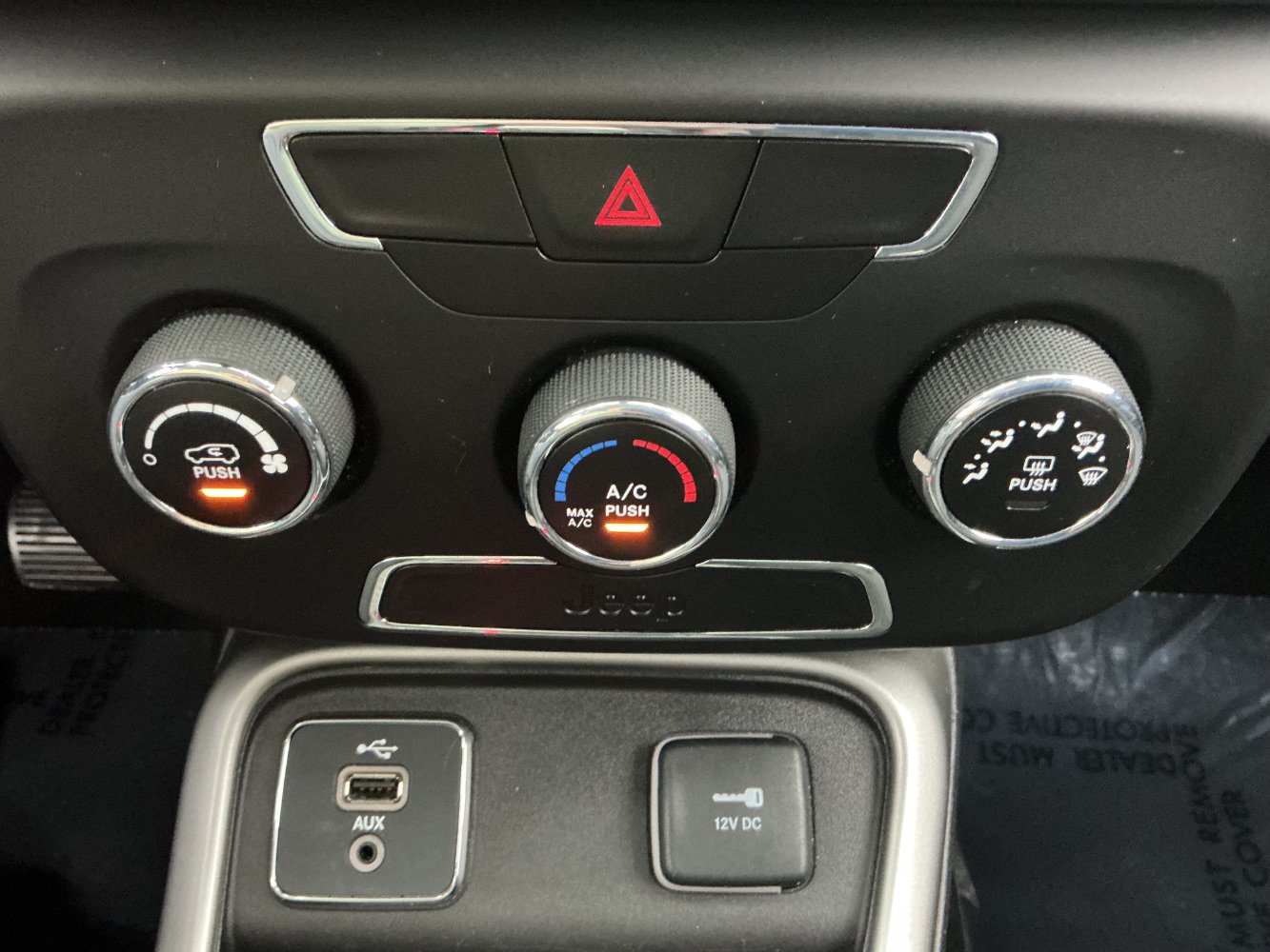 Used 2018 Jeep Compass Sport FWD image 35
