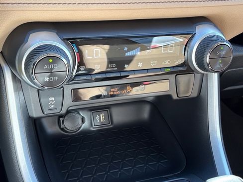 New 2025 Toyota RAV4 LE image 15