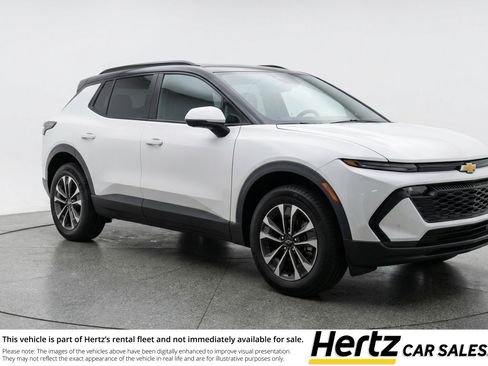 Used 2025 Chevrolet Equinox LT image 1