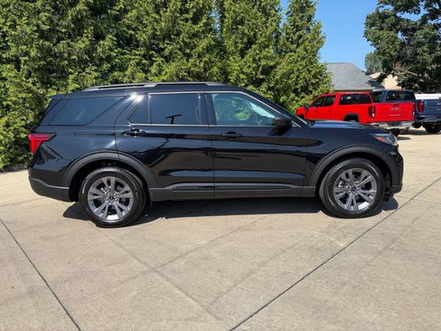 Used 2026 Ford Explorer Active w/ Active Comfort Package AWD/4WD image 32