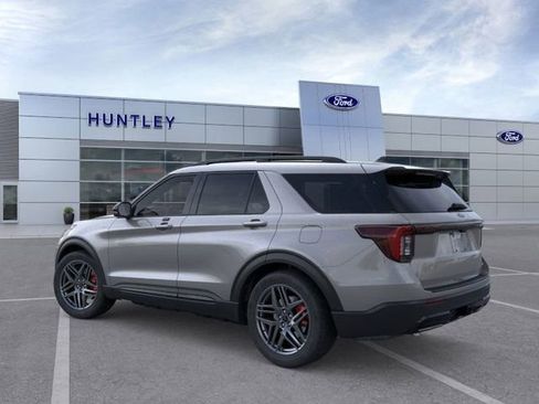 New 2026 Ford Explorer ST-Line w/ ST-Line Street Pack image 4