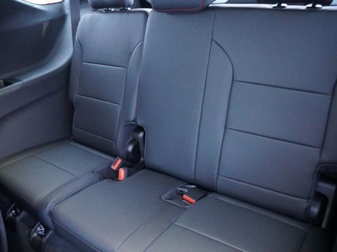 New 2026 Chevrolet Traverse RS image 12