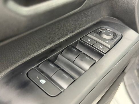 New 2026 Toyota Tacoma SR5 AWD/4WD image 17
