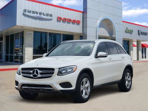 Used 2018 Mercedes-Benz GLC 300 image 2
