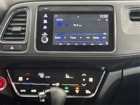 Used 2021 Honda HR-V EX image 19