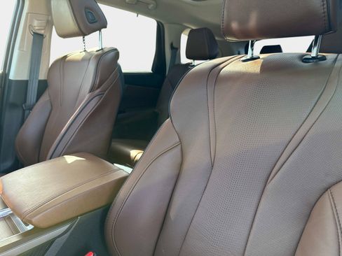 Certified 2023 Acura MDX SH-AWD w/ Advance Package image 22