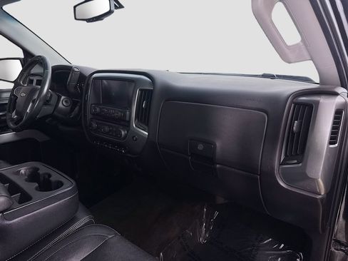 Used 2017 Chevrolet Silverado 1500 LT w/ Midnight Edition AWD/4WD image 33