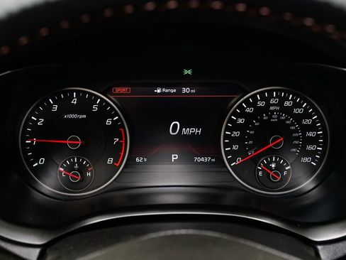 Used 2018 Kia Stinger GT1 image 16