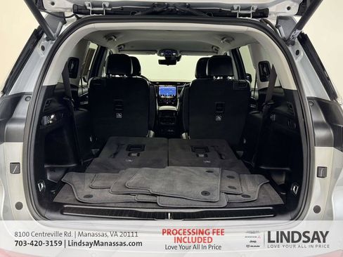 Used 2023 Jeep Grand Cherokee L Limited w/ Luxury Tech Group II AWD/4WD image 16