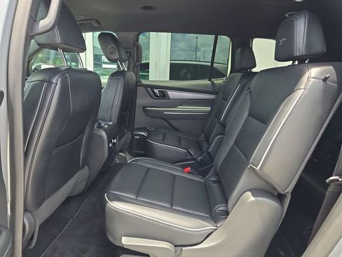 New 2026 Buick Enclave Sport Touring w/ Power Package FWD image 15