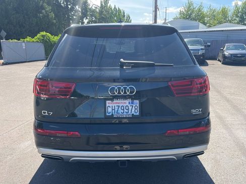 Used 2017 Audi Q7 3.0T Premium Plus w/ Premium Plus Package AWD/4WD image 6