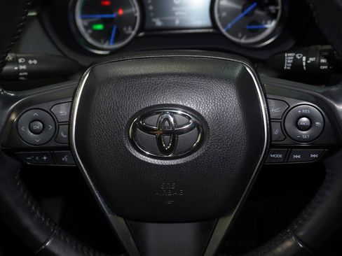 Used 2021 Toyota Venza Limited AWD/4WD image 19