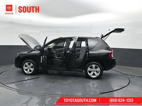 Used 2017 Jeep Compass Sport w/ Power Value Group FWD image 48