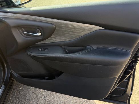 Used 2016 Nissan Murano S image 36