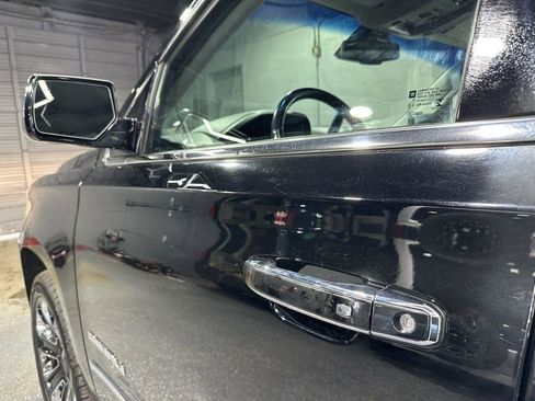 Used 2018 GMC Yukon XL Denali w/ Denali Ultimate Package image 15