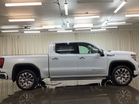 New 2026 GMC Sierra 1500 Denali w/ Denali Reserve Package image 5