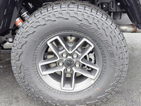 New 2026 Jeep Gladiator Mojave AWD/4WD image 9