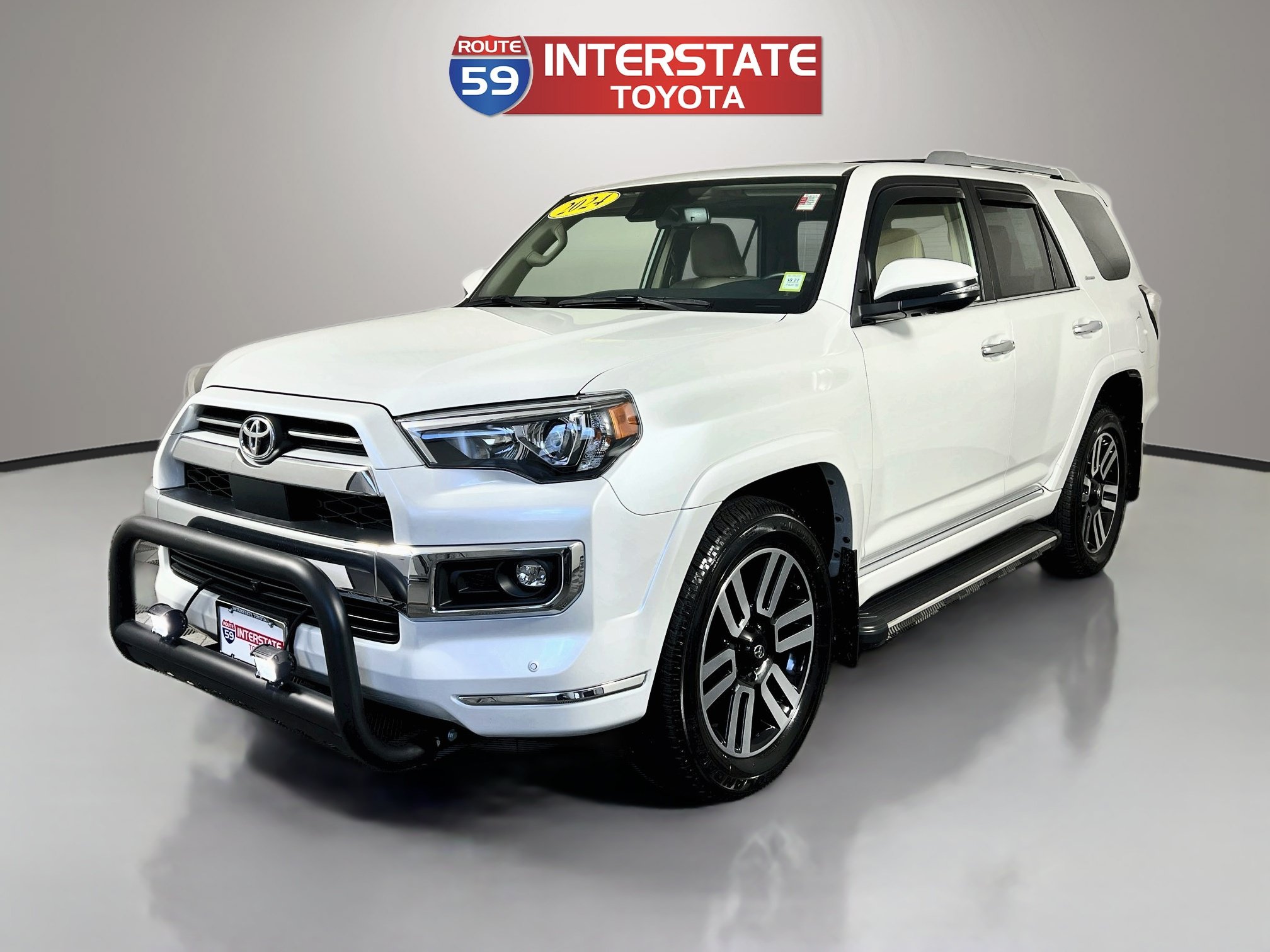 Used 2024 Toyota 4Runner Limited AWD/4WD image 3