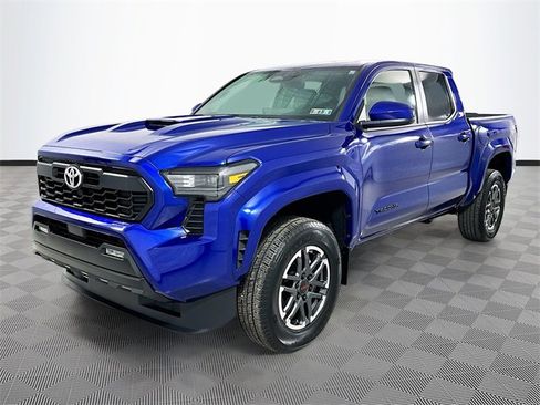 Used 2024 Toyota Tacoma 4x4 Double Cab image 8